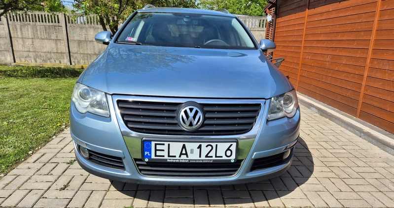 Volkswagen Passat cena 12600 przebieg: 307000, rok produkcji 2009 z Łask małe 154